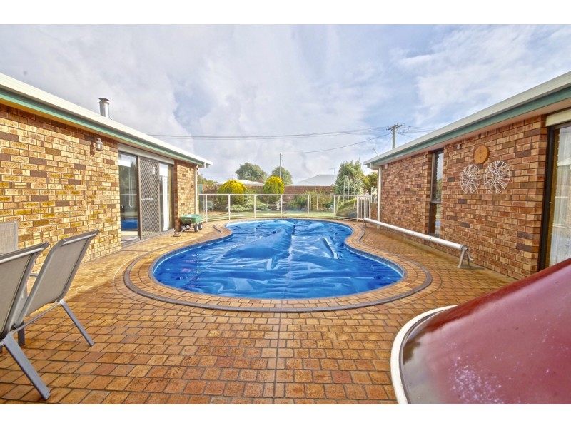 18 Chettle Street, Devonport TAS 7310