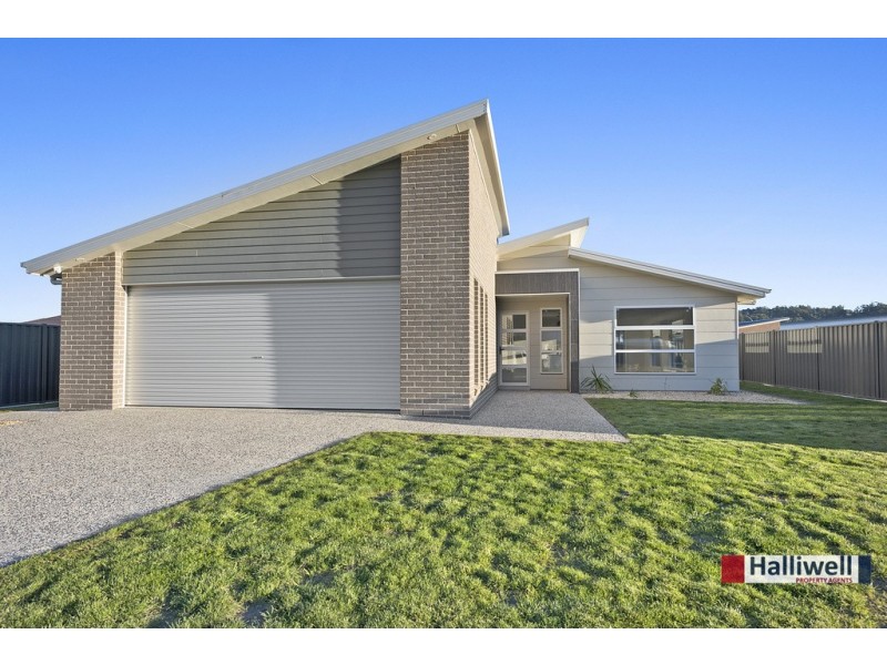 11 Tedmon Street, Spreyton TAS 7310
