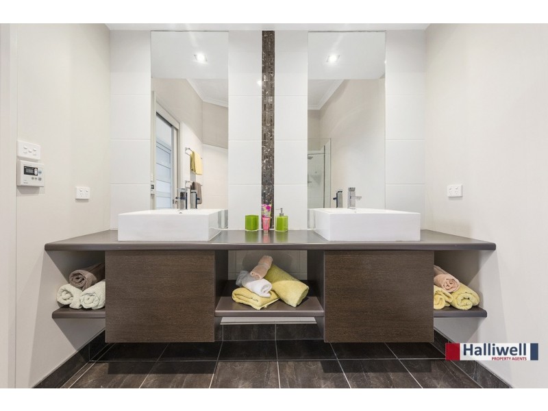 198 Parker Street, Devonport TAS 7310