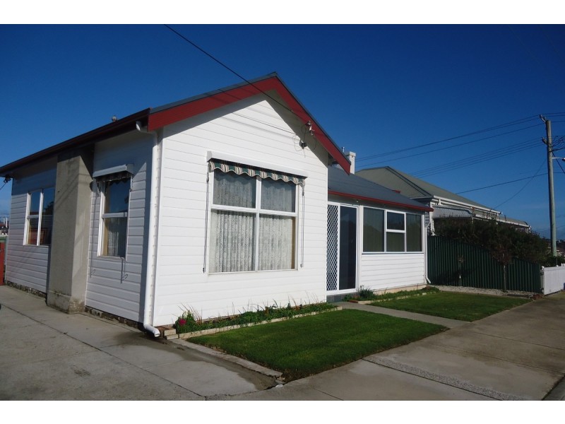 19 Archer Street, Devonport TAS 7310