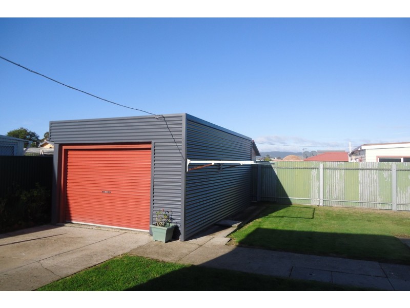 19 Archer Street, Devonport TAS 7310