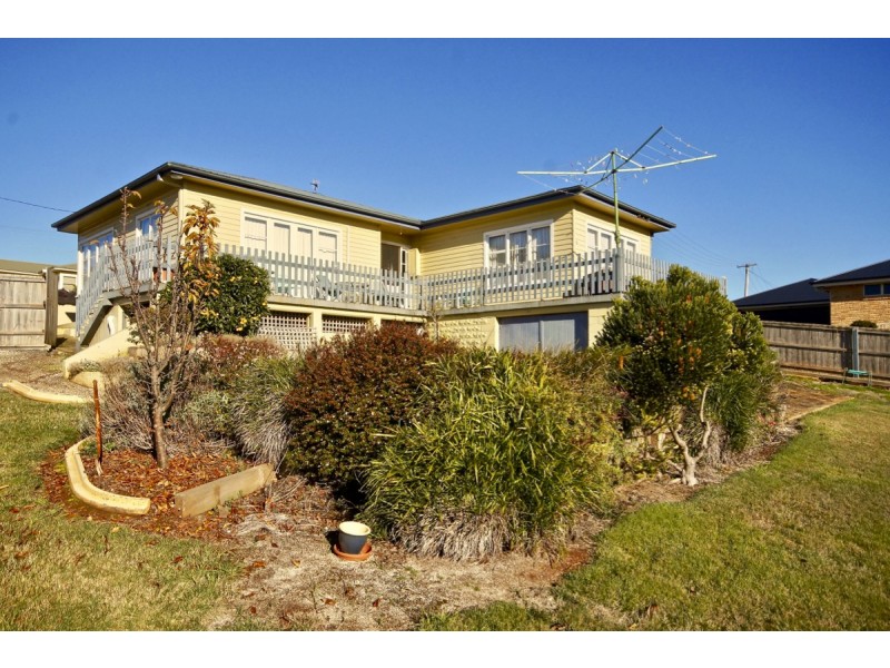 13 Weemala Lane, Miandetta TAS 7310