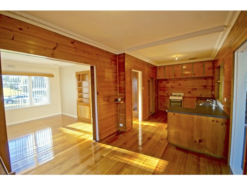 63 Lawrence Drive, Devonport TAS 7310