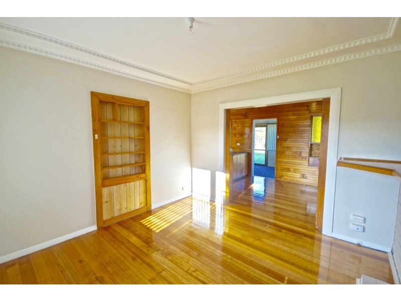 63 Lawrence Drive, Devonport TAS 7310