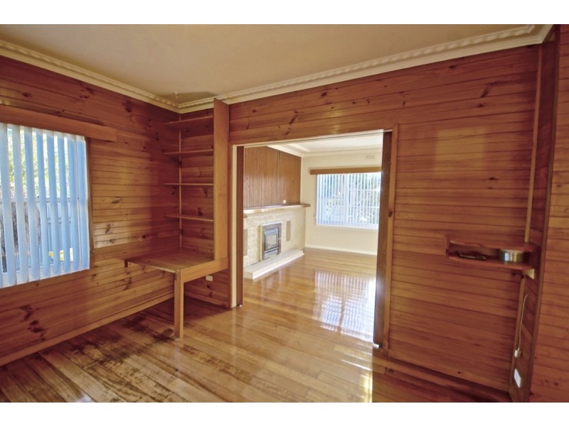 63 Lawrence Drive, Devonport TAS 7310