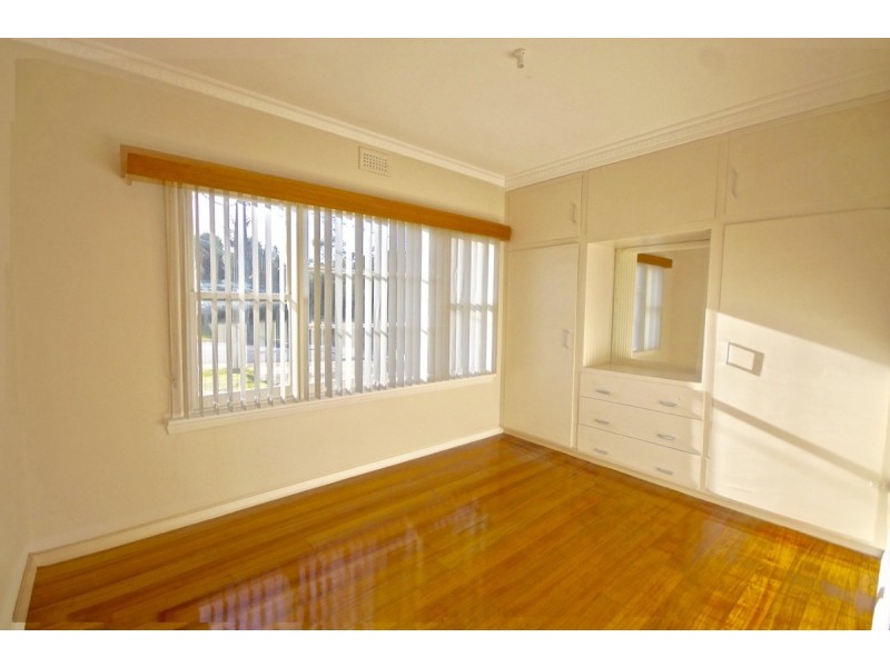 63 Lawrence Drive, Devonport TAS 7310