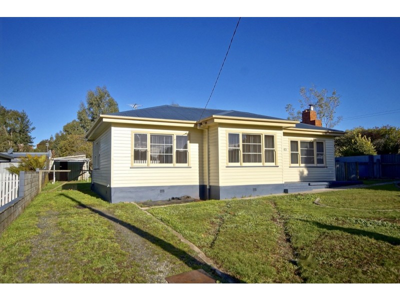 63 Lawrence Drive, Devonport TAS 7310