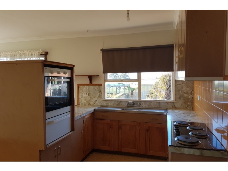 1 Fordham Drive, Devonport TAS 7310