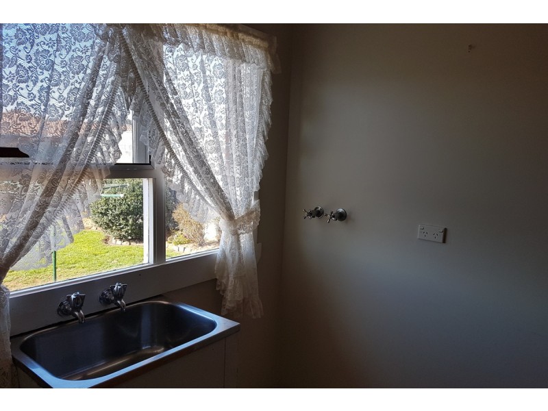 1 Fordham Drive, Devonport TAS 7310