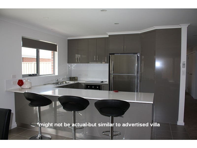 11/13 Broadwater Court, Shearwater TAS 7307