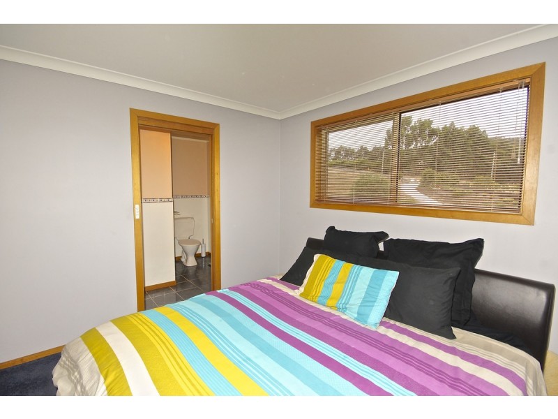 16 Camborne Road, Acacia Hills TAS 7306