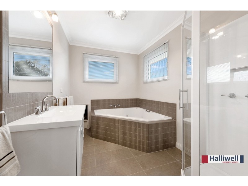12 Langslow Drive, Miandetta TAS 7310