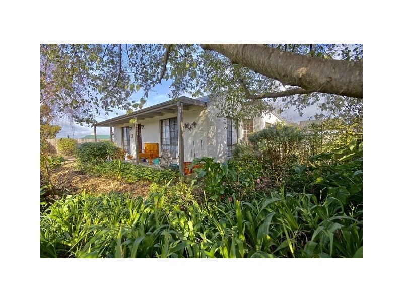 24 Wright Street, East Devonport TAS 7310
