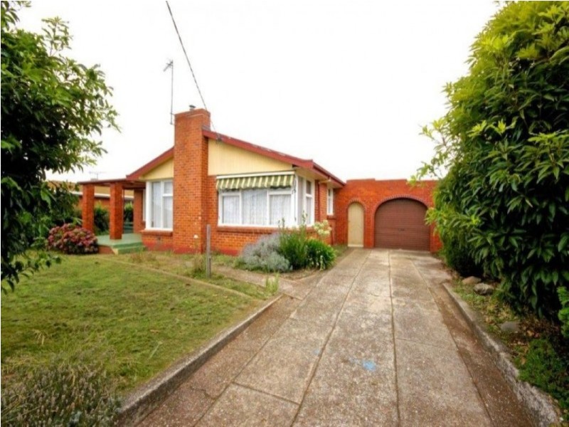 15 Willow Avenue, Devonport TAS 7310