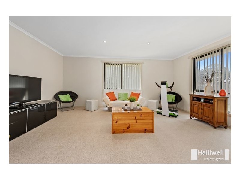38 Lawrence Drive, Devonport TAS 7310