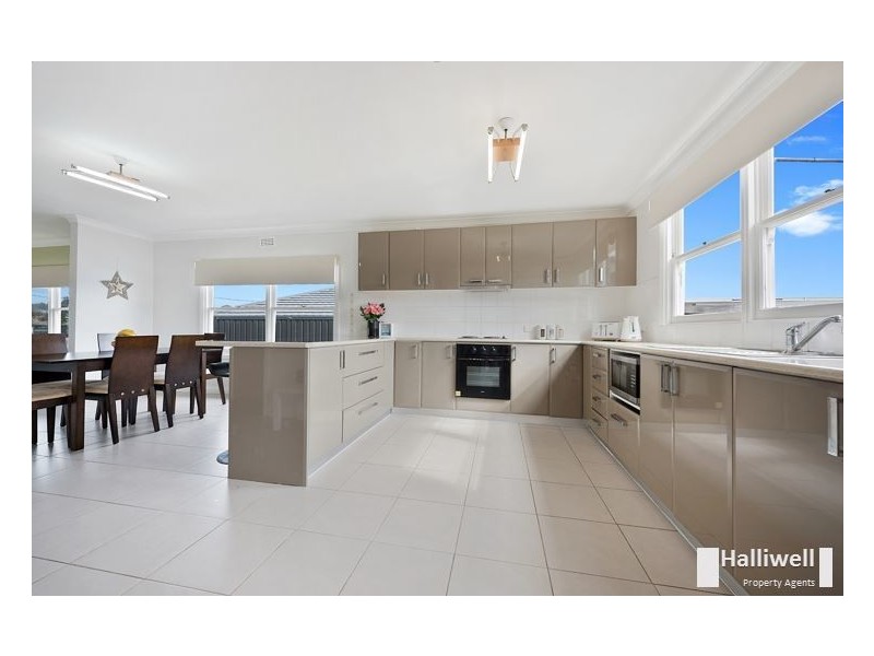 6 Middle Road, Devonport TAS 7310