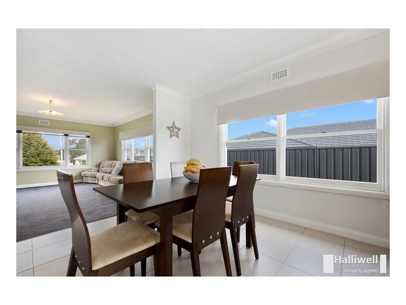 6 Middle Road, Devonport TAS 7310