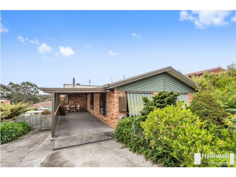3 Pengali Place, Devonport TAS 7310