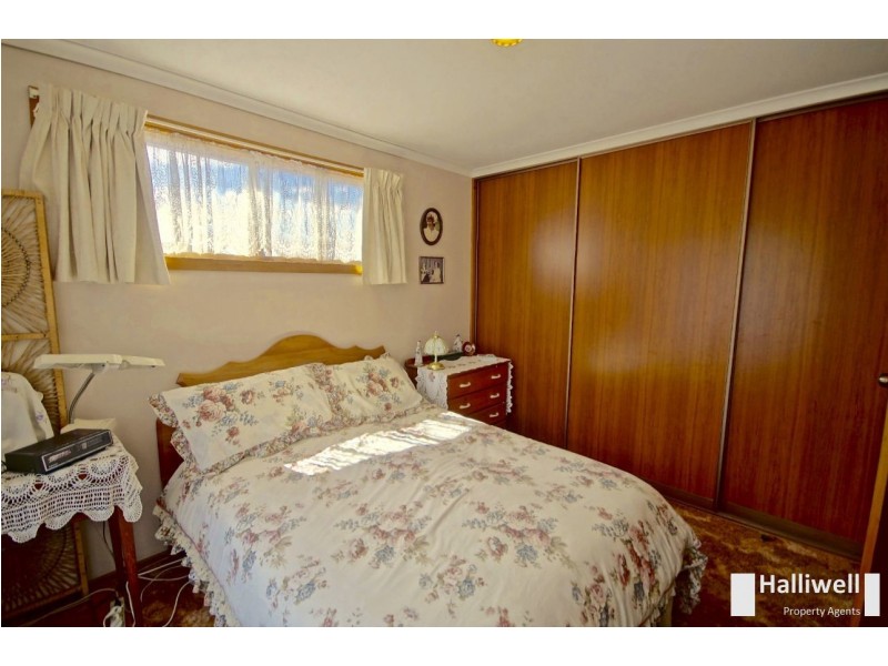 2/20 Middle Road, Devonport TAS 7310