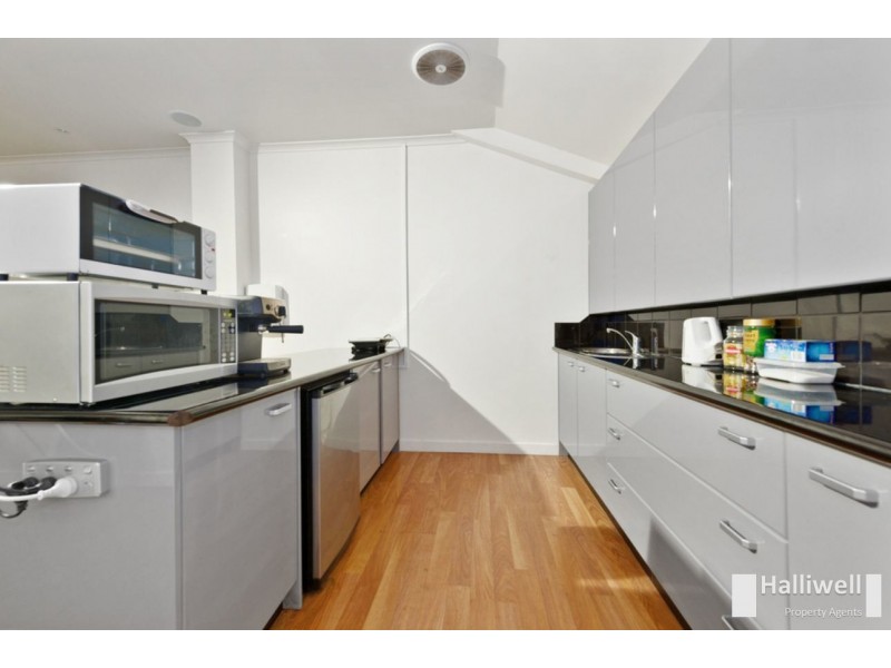 37 Formby Road, Devonport TAS 7310