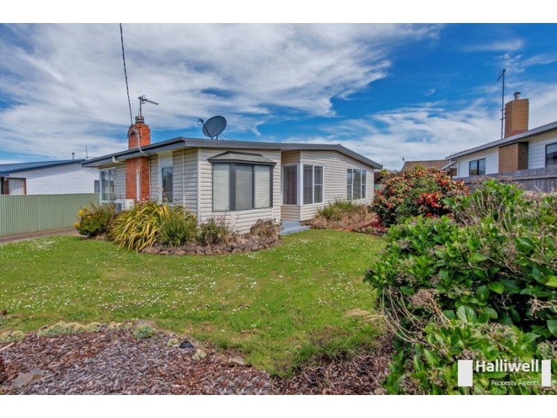 83 Nicholls Street, Devonport TAS 7310