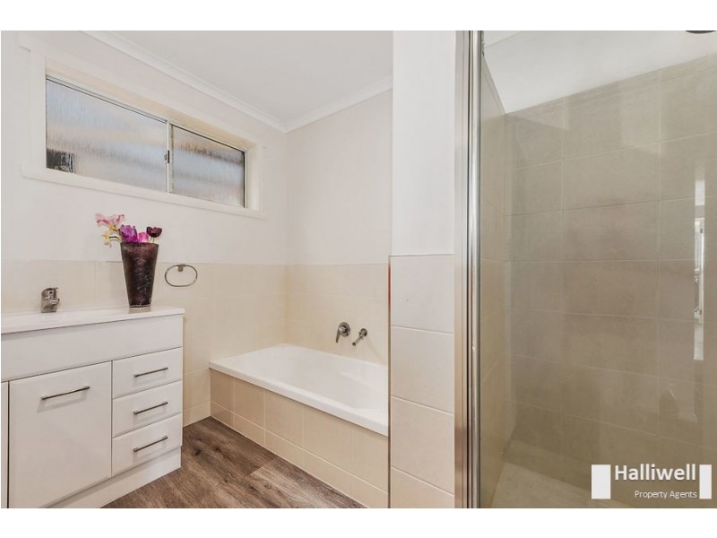 51 Lyons Avenue, Miandetta TAS 7310