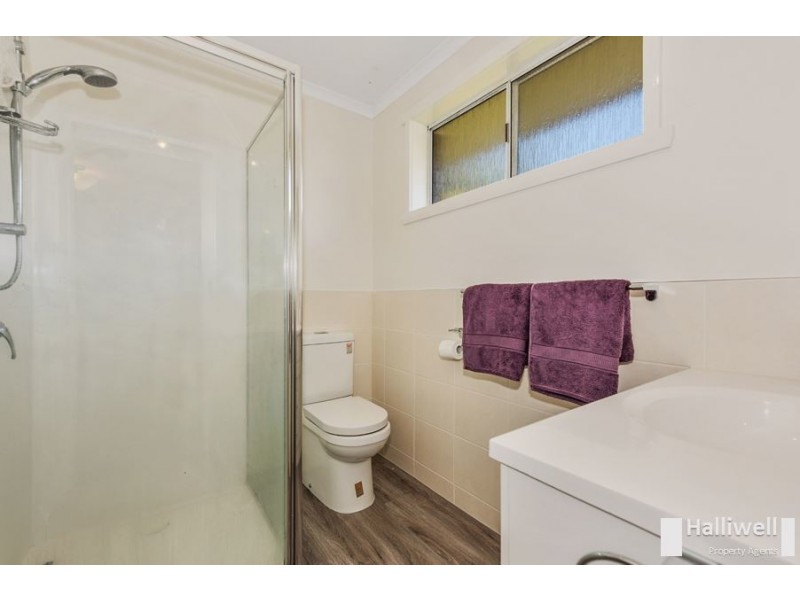 51 Lyons Avenue, Miandetta TAS 7310