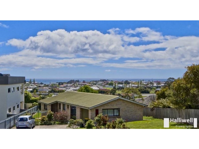 6 Dudley Crescent, Ulverstone TAS 7315
