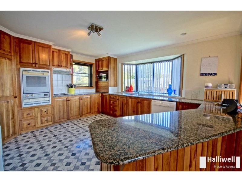 6 Dudley Crescent, Ulverstone TAS 7315