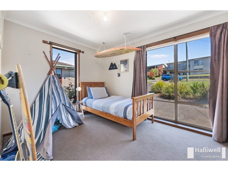 25 Coomera Crescent, Miandetta TAS 7310