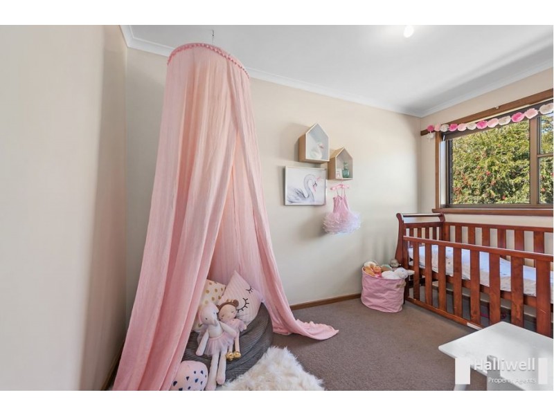 25 Coomera Crescent, Miandetta TAS 7310