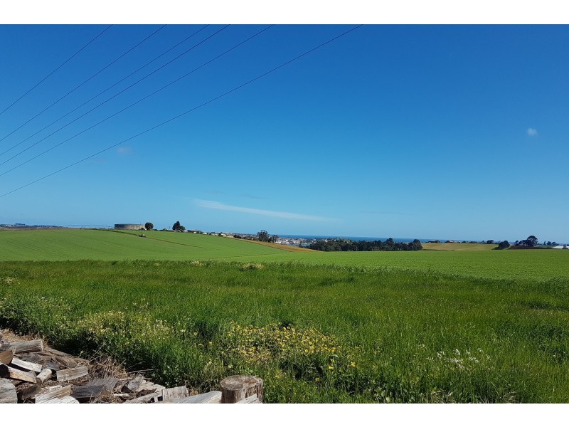 19 Autumn Drive, Ambleside TAS 7310