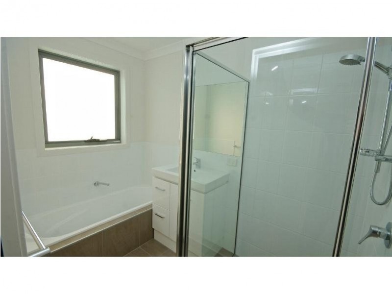 2/16-18 Gatenby Drive, Miandetta TAS 7310