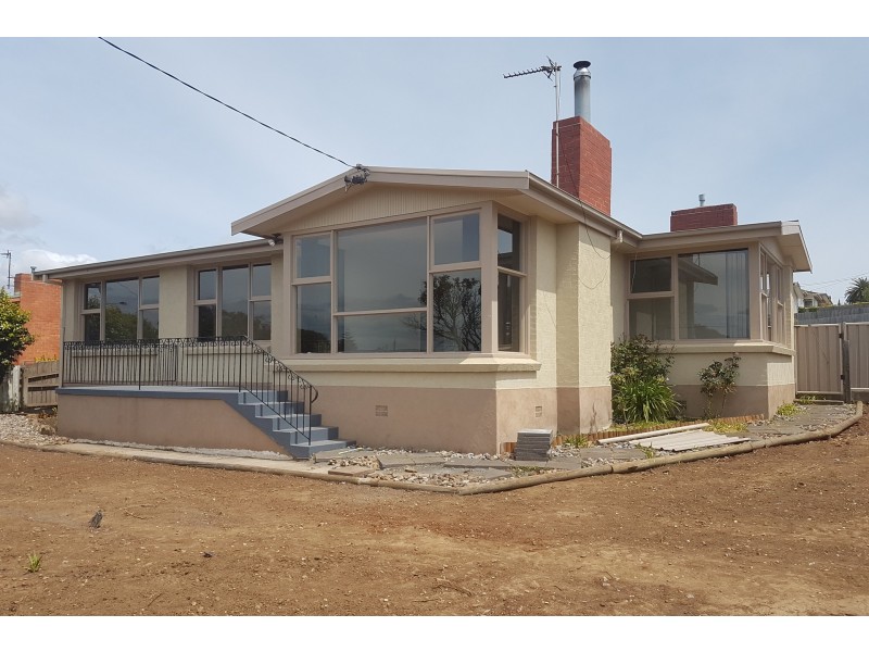 85 Ronald Street, Devonport TAS 7310