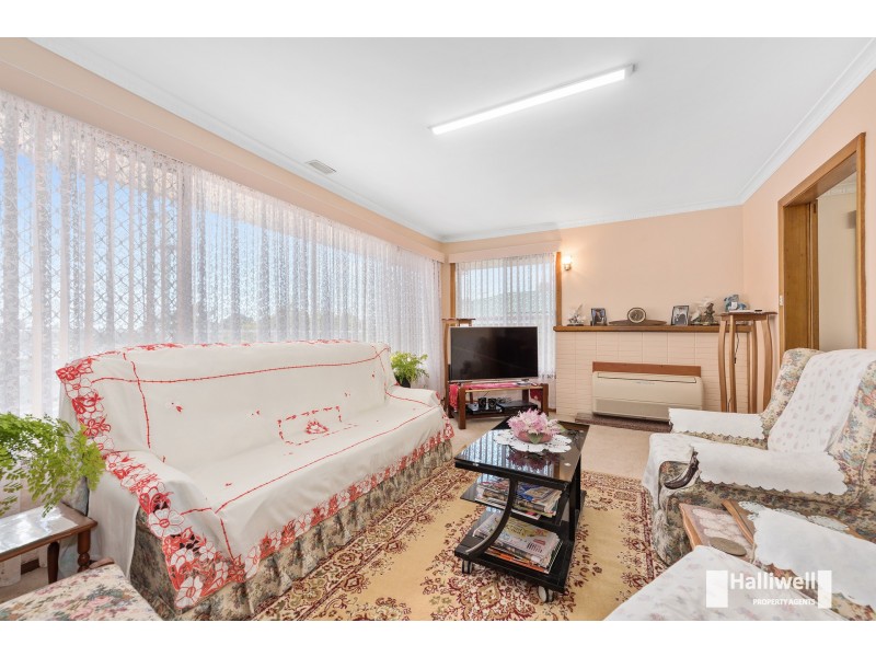 49 Valley Road, Devonport TAS 7310