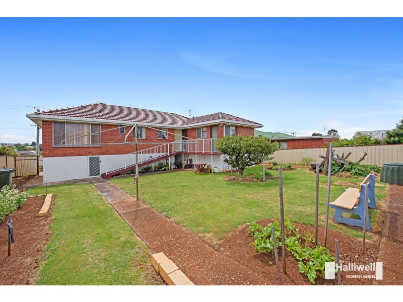 49 Valley Road, Devonport TAS 7310