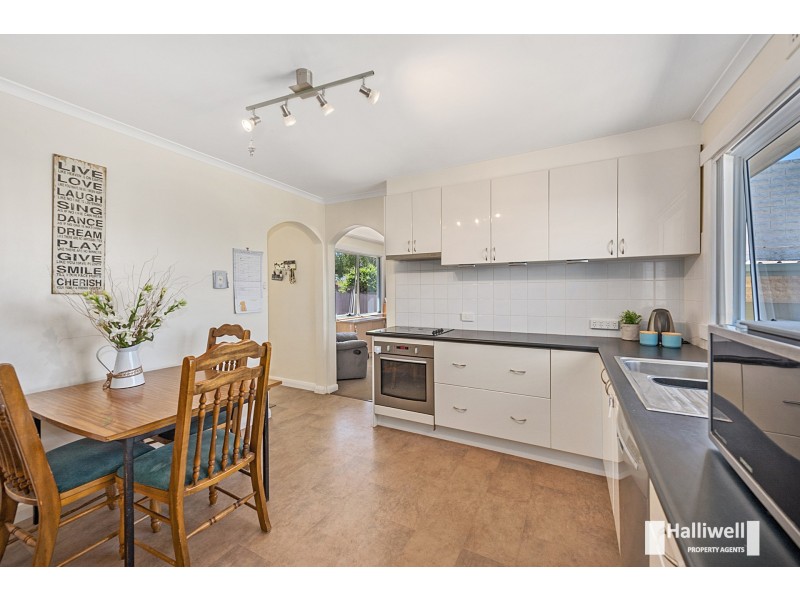 24 Nixon Street, Devonport TAS 7310