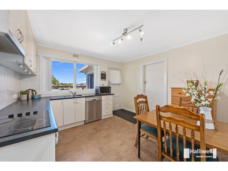 24 Nixon Street, Devonport TAS 7310