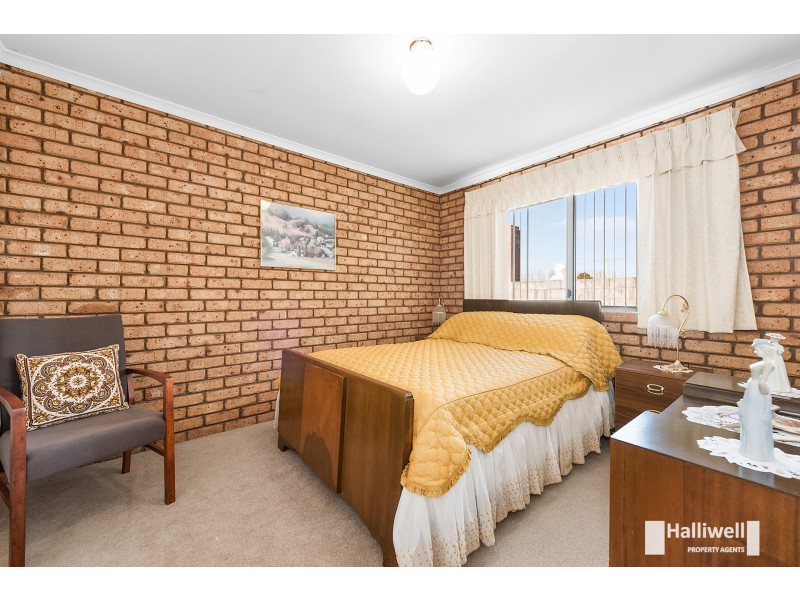 2/17 Walpole Crescent, Latrobe TAS 7307