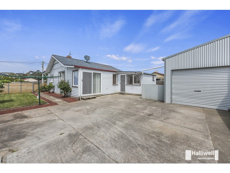 22 Elizabeth Street, Devonport TAS 7310