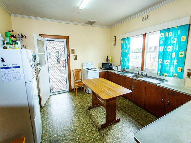 36 Thomas Street, East Devonport TAS 7310