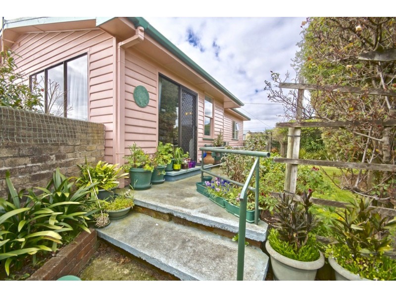 15 Adina Place, East Devonport TAS 7310