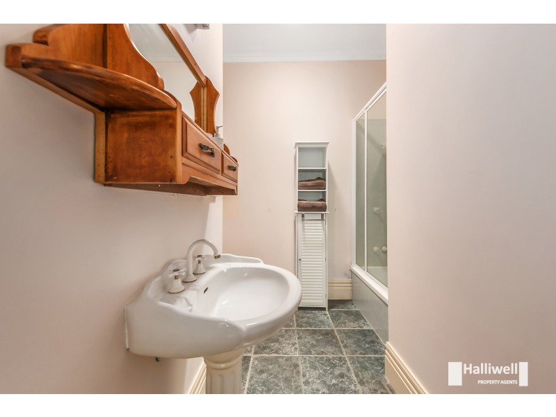 18 Turton Street, Devonport TAS 7310