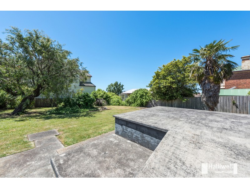 18 Turton Street, Devonport TAS 7310