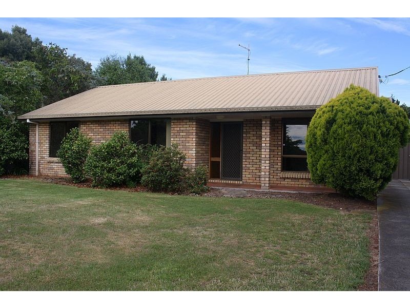 16 Alexander Street, Shearwater TAS 7307
