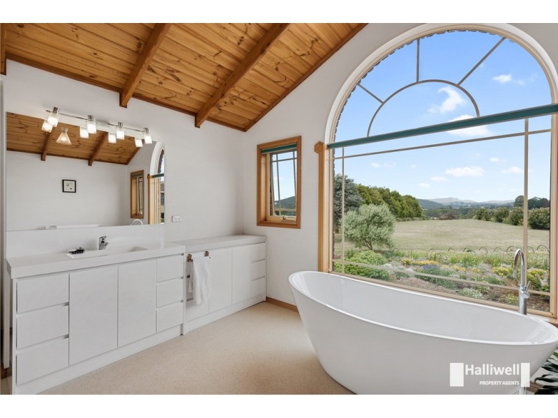 81 Cutts Road, Don TAS 7310