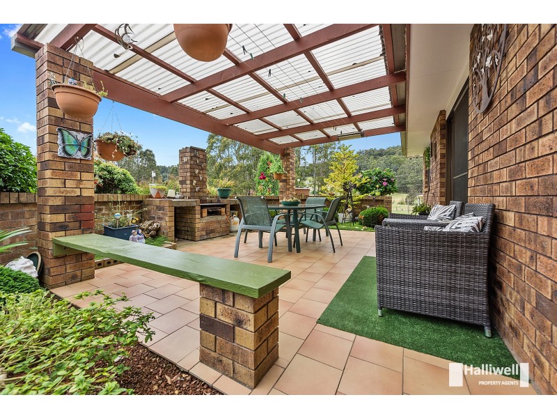 35 Lawrence Avenue, Acacia Hills TAS 7306