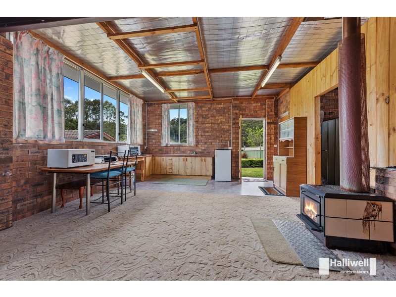 35 Lawrence Avenue, Acacia Hills TAS 7306