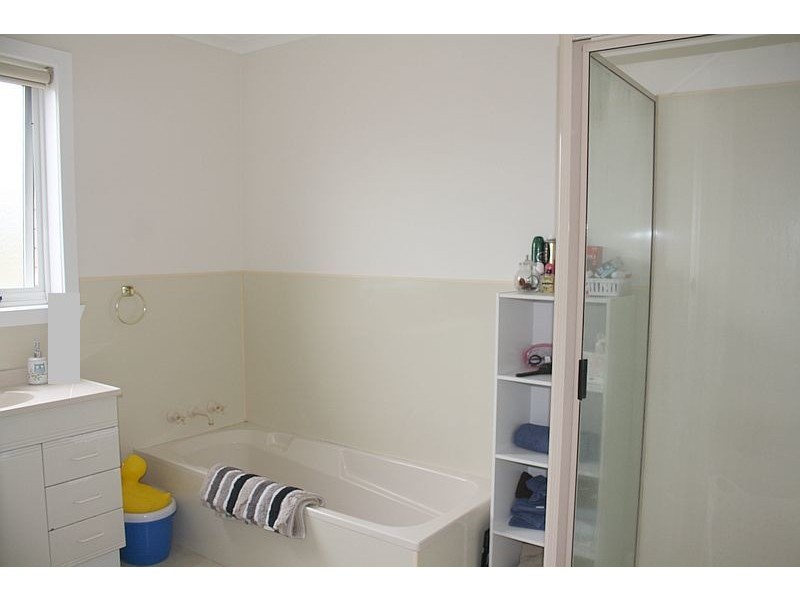 1 St Georges Crescent, Shearwater TAS 7307
