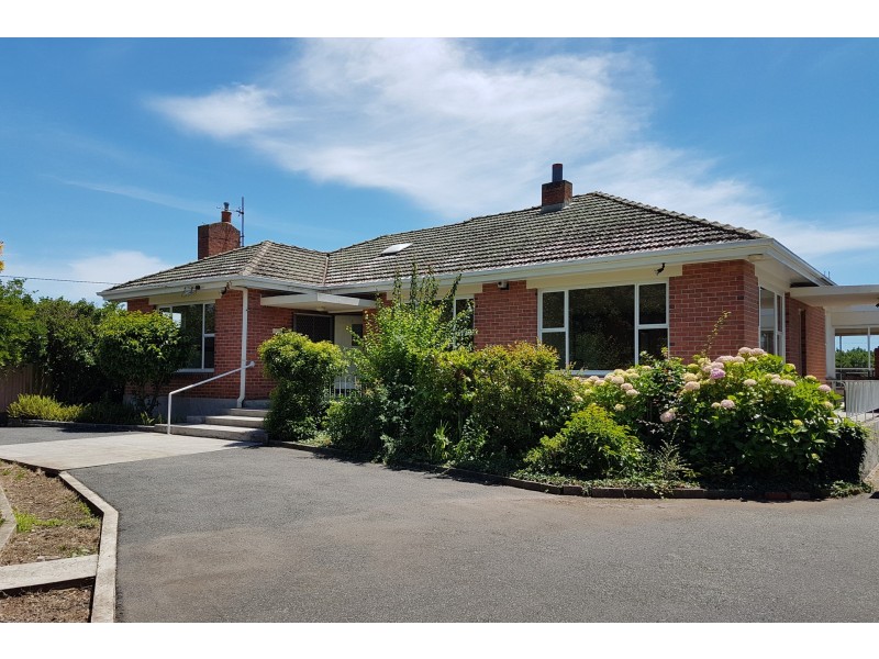 12 George Street, Devonport TAS 7310